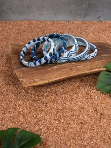 Taasha Craft Set Of 5 Thread Beaded Bangles