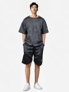 StyleCast Self Design T-shirt with Shorts