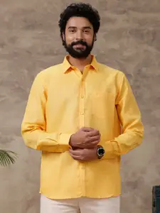 Ramraj Men Spread Collar Cotton Casual Shirt