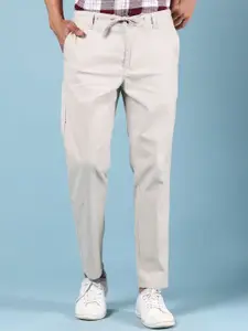 V-Mart Men Mid-Rise Regular Fit Linen Chinos