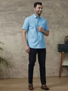 Ramraj Men Solid Spread Collar Casual Casual Shirt