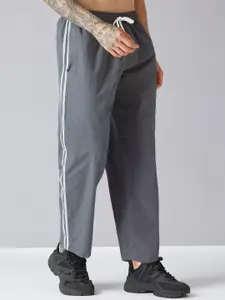 AESTHETIC NATION Men Relaxed-Fit Mid-Rise Track Pants