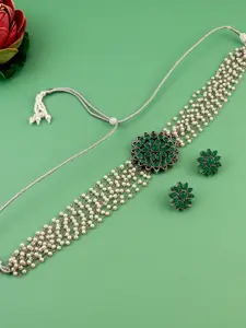 aadita Kundan Studded & Artificial Beaded Necklace & Earrings