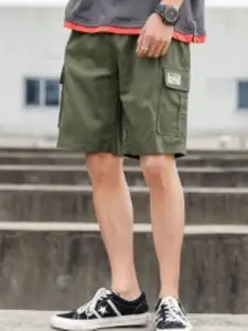 StyleCast Men Regular Fit Above Knee Cargo Shorts