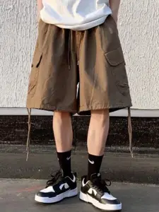 StyleCast Men Loose Fit Below Knee Cargo Shorts