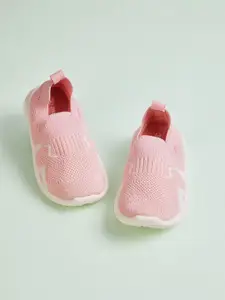 max Girls Running Shoes