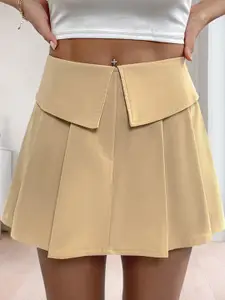 StyleCast Women Khaki Mid-Rise Regular Fit Shorts