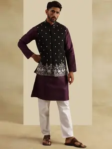 SOJANYA Men Embroidered Regular Kurta with Pyjamas and Nehru Jacket