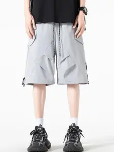 StyleCast Men Regular Fit Mid-Rise Cargo Shorts