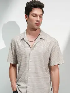 HIGHLANDER Men Comfort Relaxed Fit Textured Cuban Collar Casual Shirt