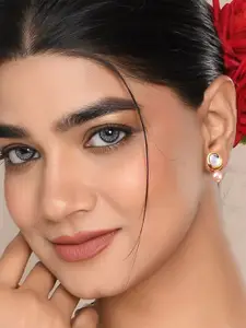 MANSIYAORANGE Gold-Plated Kundan Studded & Pearls Beaded Classic Studs