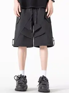 StyleCast Men Mid-Rise Knee Length Cargo Shorts