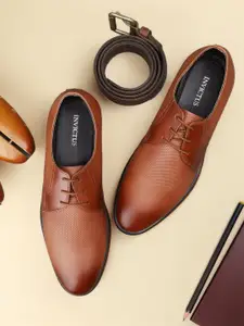INVICTUS Men Textured Leather Formal Derbys