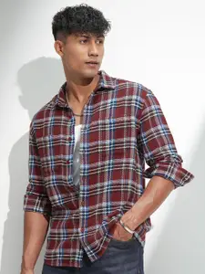 HIGHLANDER Men Comfort Relaxed Fit Checked Spread Collar Cotton Casual Shirt