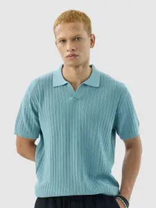 Snitch Men Blue Textured T-Shirt