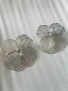 SUBHAGALANKAR Gold-Plated Pearls Beaded Floral Shaped Studs