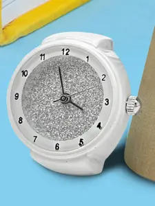 Peora Analog Watch Stretchable Finger Ring