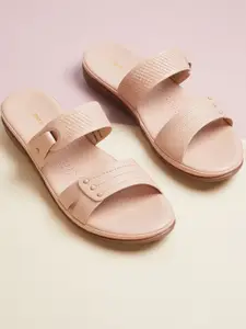 max Women Open Toe Flats