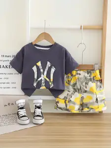 StyleCast x Revolte Boys Printed Short Sleeves T-shirt With Shorts