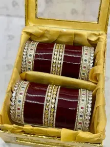 T4 JEWELS Set Of 2 Gold-Plated Stone-Studded Bangles