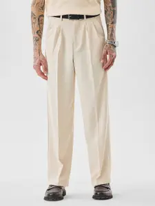 Snitch Men Beige Mid-Rise Relaxed Fit Wide Leg Trouser