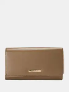 Forever Glam by Pantaloons Women Superhero PU Two Fold Wallet