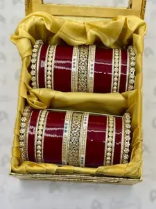 T4 JEWELS Set Of 2 Gold-Plated Stone-Studded Bangles