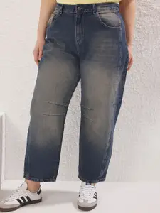 Trendyol Women Regular Fit Mid-Rise Heavy Fade Jeans