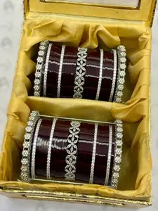 T4 JEWELS Set Of 2 American Diamond Studded Chuda Bangles