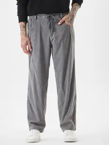 Snitch Men Grey Mid-Rise Relaxed Fit Trouser