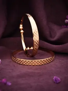 Anouk Set Of 2 Gold-Plated Intricate Textured Studded Bangles