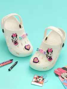 Disney By Yellow Bee Girl Clogs Rubber Flip Flops With Charms