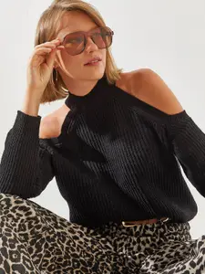 BIANCO LUCCI Women Striped Cold-Shoulder Top