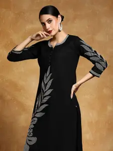 Varanga Women Thread Work Floral Kurta