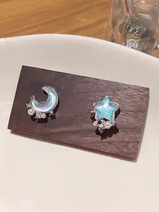 KRENOZ Star Shaped Studs Earrings