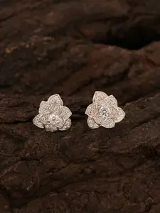HIFLYER JEWELS Floral Studs Earrings