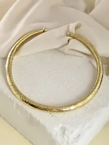 Silvermerc Designs Gold-Plated Floral Engraved Choke Necklace