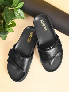 The Roadster Lifestyle Co Men Casual Sandals