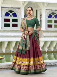 LOOKNBOOK ART Printed Foil Print Ready to Wear Lehenga & Unstitched Blouse With Dupatta