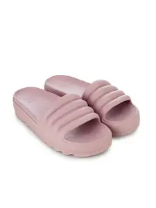 Hoppa Women Light Berry Sliders