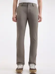 Pepe Jeans Men Mid-Rise Straight Fit Trousers