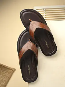 UNDERROUTE Men Comfort Sandals
