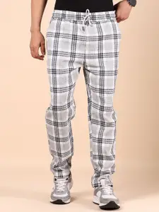 V-Mart Men Checked Cotton Mid-Rise Track Pants