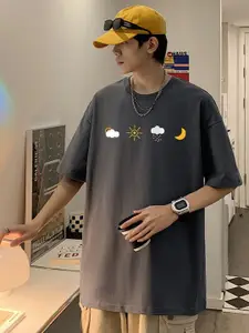 StyleCast x Revolte Men Printed Round Neck Cotton T-shirt