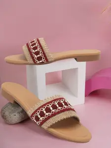 AVIVASTYLE Women Textured Open Toe Flats