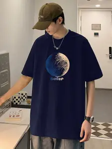 StyleCast x Revolte Men Graphic Printed T-shirt