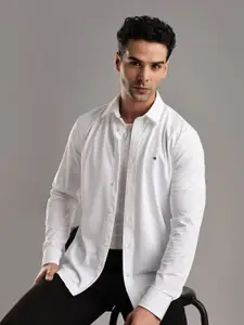Tommy Hilfiger Men Slim Fit Opaque Casual Shirt