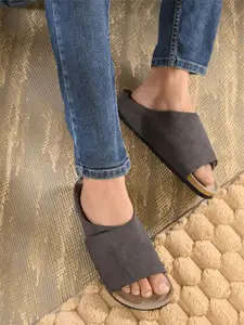 AfroJack Men Sliders