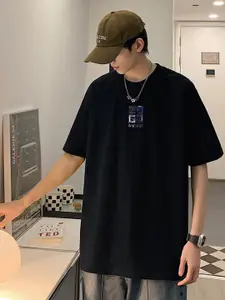 StyleCast x Revolte Men Printed T-shirt