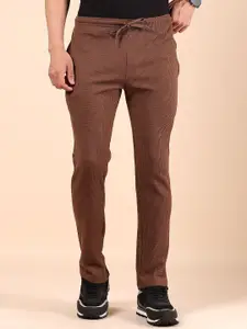 V-Mart Men Solid Slim Fit Mid-Rise Flat-Front Trousers